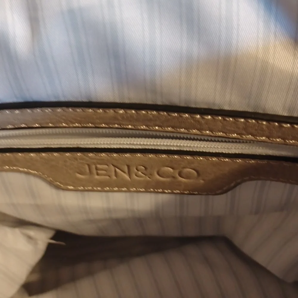 JEN & Co. Backpack over the shoulder bag gray vegan